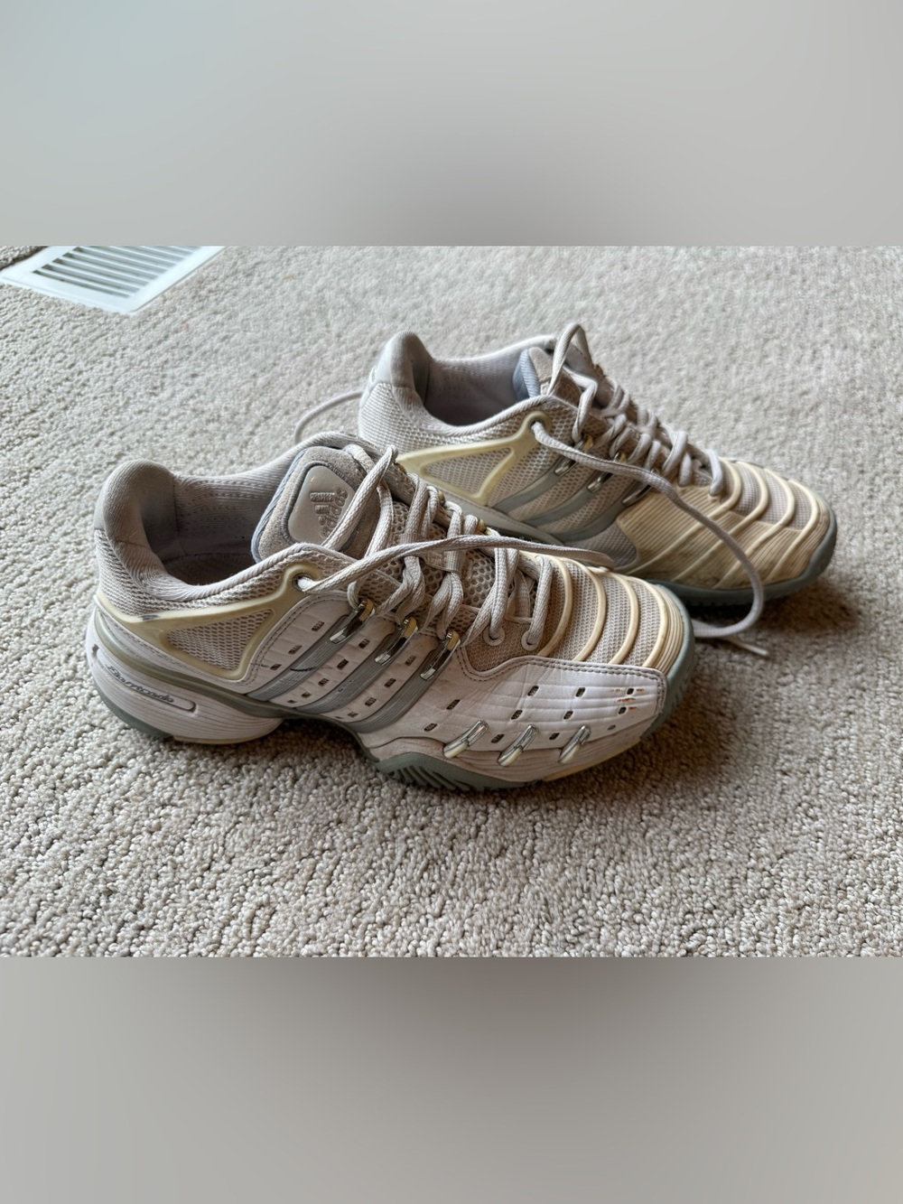 Womens Adidas Tennis Court Shoes White Silver